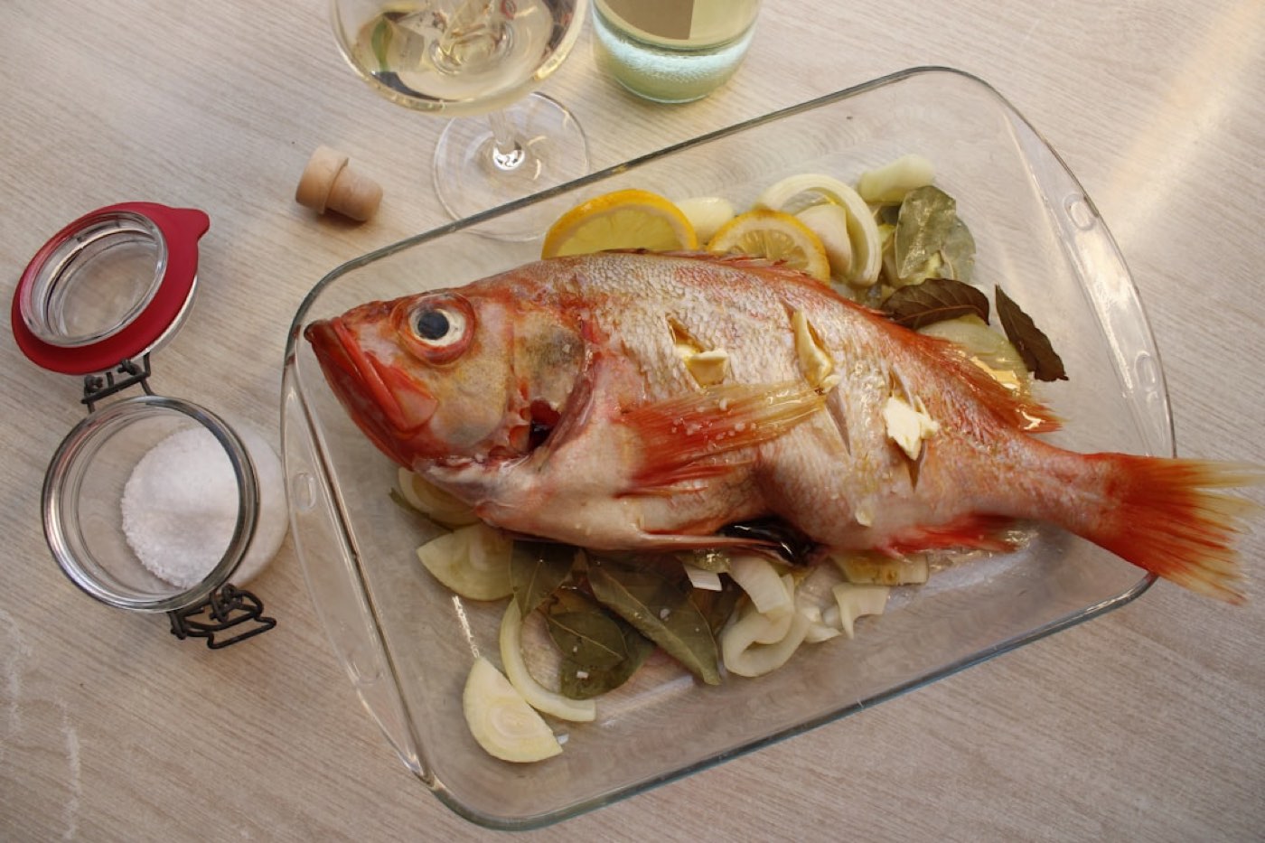 Comment fumer du poisson à la maison : méthodes et sécurité